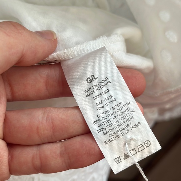 White dress - Picture 8 of 8